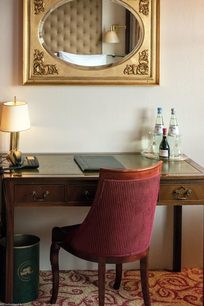 Knm Ms Switzerland I - Dusseldorf Hotel Ngoại thất bức ảnh